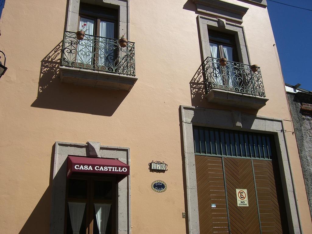 Hostal Casa Castillo Морелия Экстерьер фото