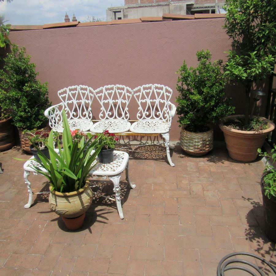 Hostal Casa Castillo Морелия Экстерьер фото